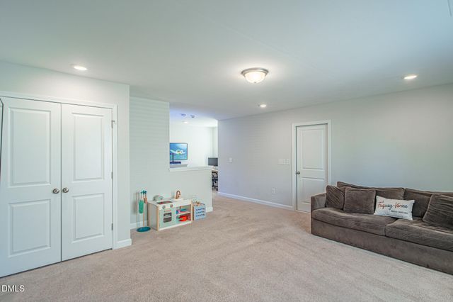 1515 Woodland Knoll Court, Fuquay Varina, NC 27526