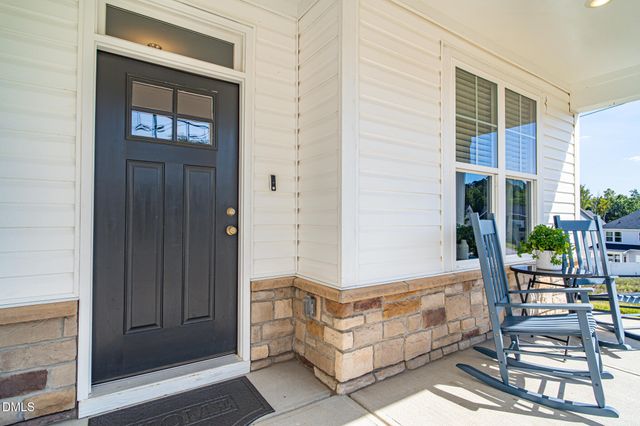 1515 Woodland Knoll Court, Fuquay Varina, NC 27526
