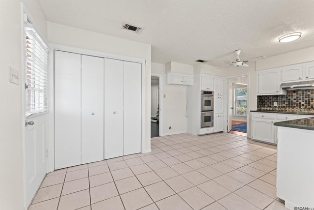 4817 Shadeland Dr, Baton Rouge, LA 70816