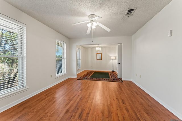 4817 Shadeland Dr, Baton Rouge, LA 70816