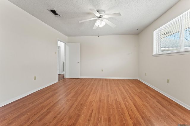 4817 Shadeland Dr, Baton Rouge, LA 70816