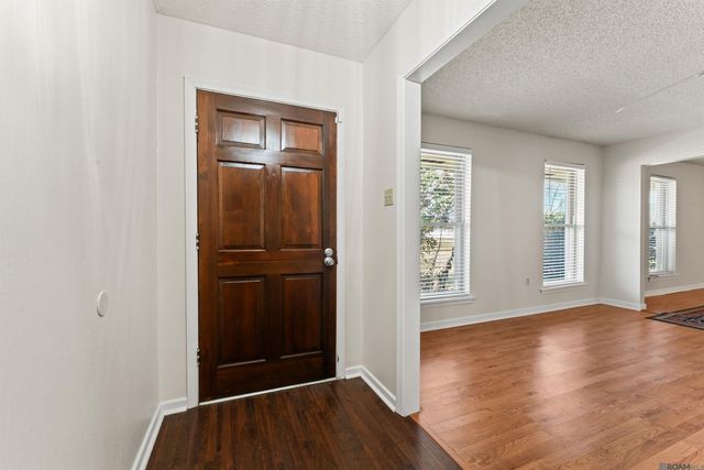 4817 Shadeland Dr, Baton Rouge, LA 70816