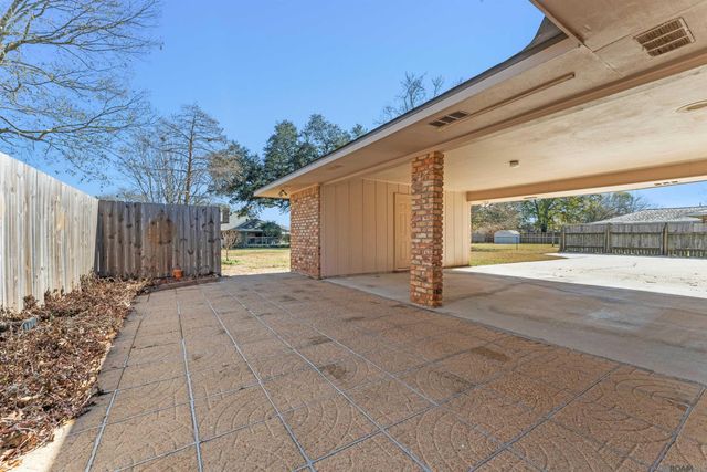 4817 Shadeland Dr, Baton Rouge, LA 70816