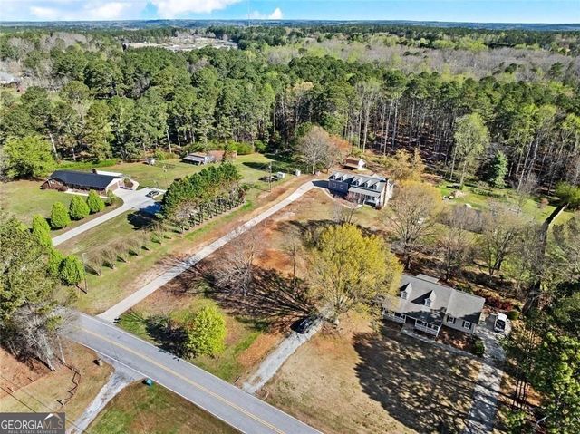 2950 Camp Mitchell Road, Loganville, GA 30052