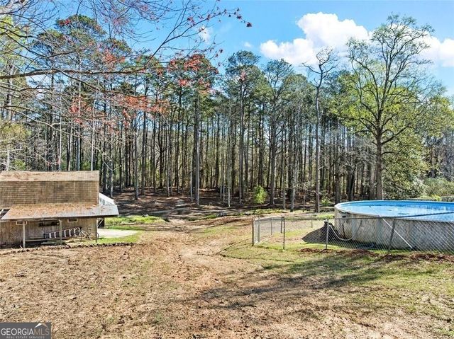 2950 Camp Mitchell Road, Loganville, GA 30052