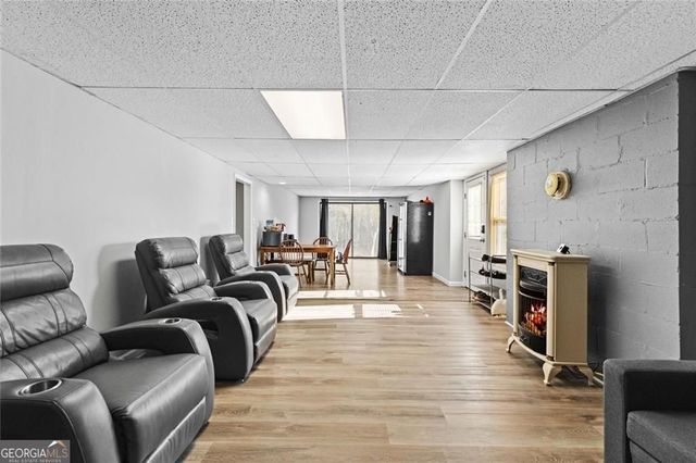 2950 Camp Mitchell Road, Loganville, GA 30052