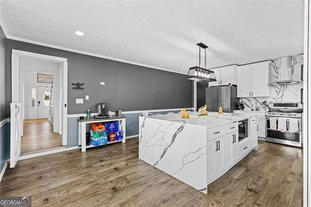 2950 Camp Mitchell Road, Loganville, GA 30052