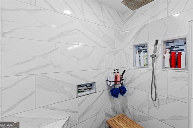 2950 Camp Mitchell Road, Loganville, GA 30052