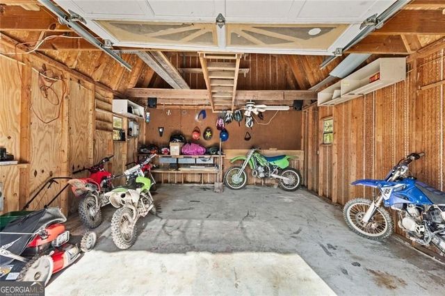 2950 Camp Mitchell Road, Loganville, GA 30052