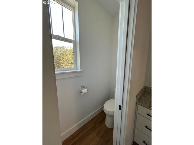 8780 Se FLAVEL St, Portland, OR 97266