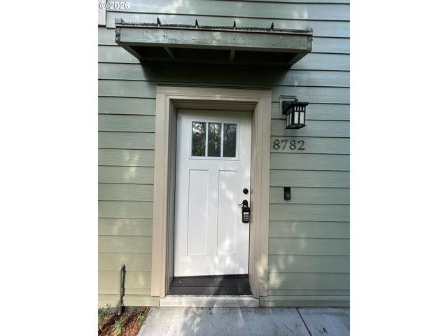 8780 Se FLAVEL St, Portland, OR 97266