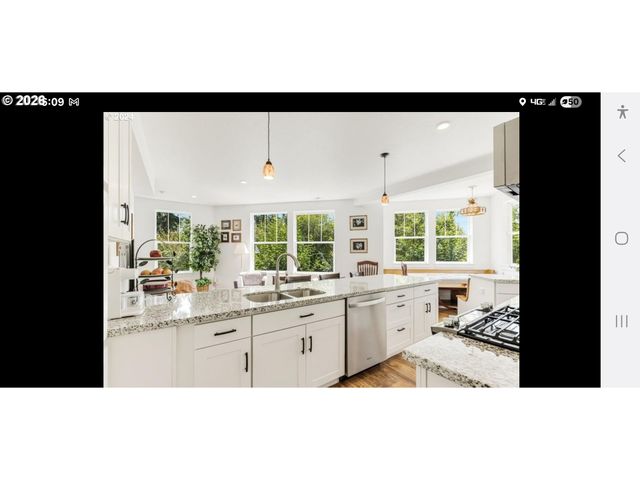 8780 Se FLAVEL St, Portland, OR 97266