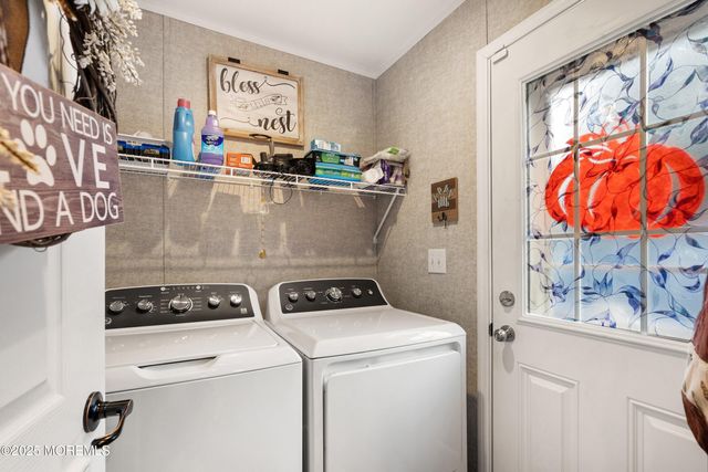 3 Badger Court, Whiting, NJ 08759