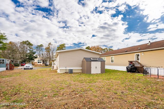 3 Badger Court, Whiting, NJ 08759