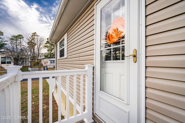 3 Badger Court, Whiting, NJ 08759