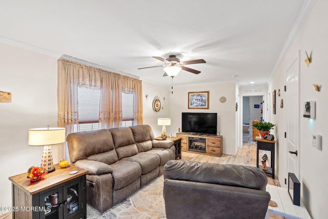 3 Badger Court, Whiting, NJ 08759