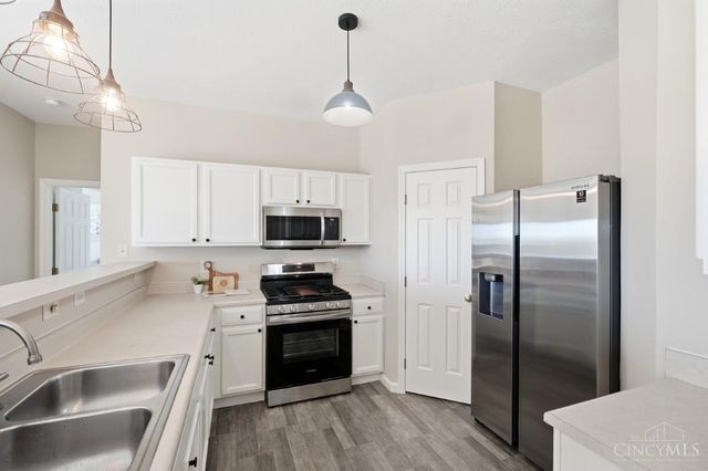 1185 Bugle Bluff Court, Lebanon, OH 45036