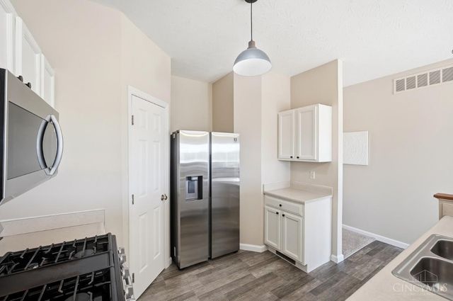 1185 Bugle Bluff Court, Lebanon, OH 45036