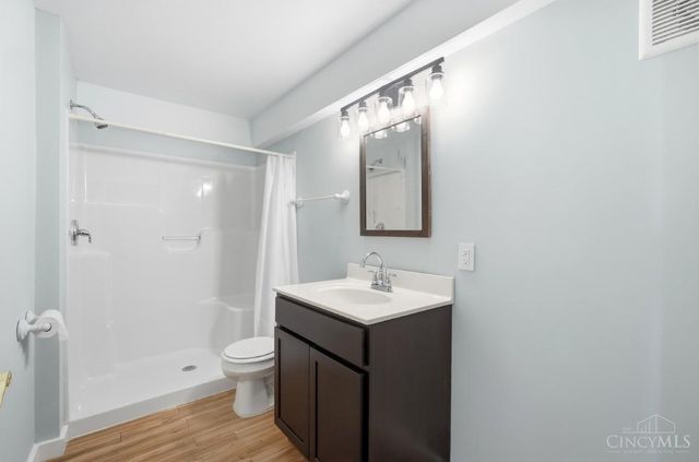 1185 Bugle Bluff Court, Lebanon, OH 45036