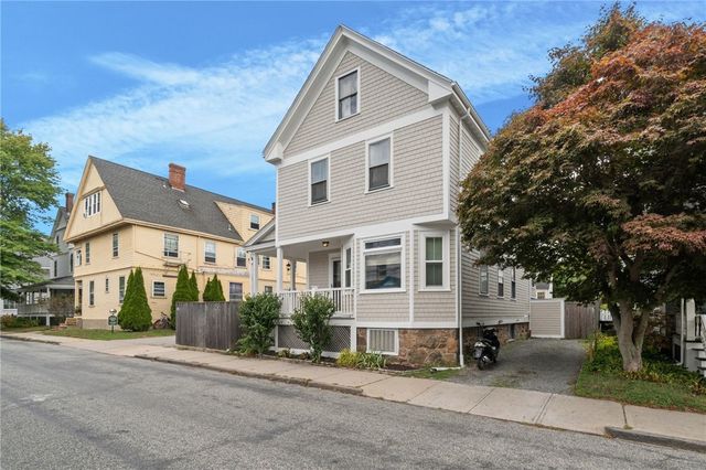 28 Rhode Island Avenue, Newport, RI 02840