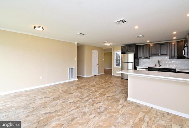 59 THALIABUSH LN, Levittown, PA 19054