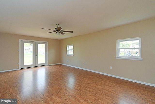 59 THALIABUSH LN, Levittown, PA 19054