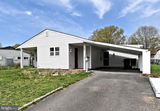 59 THALIABUSH LN, Levittown, PA 19054