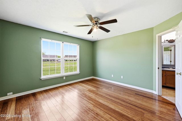 429 Tyler Pkwy, Shepherdsville, KY 40165
