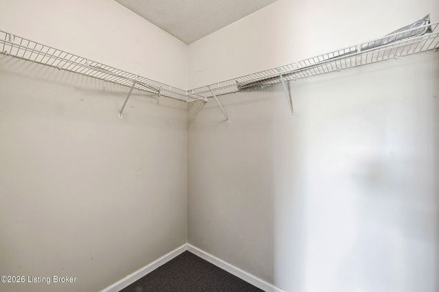429 Tyler Pkwy, Shepherdsville, KY 40165