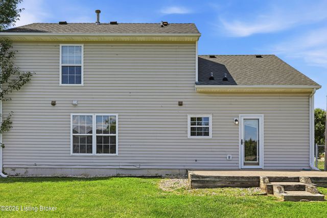 429 Tyler Pkwy, Shepherdsville, KY 40165
