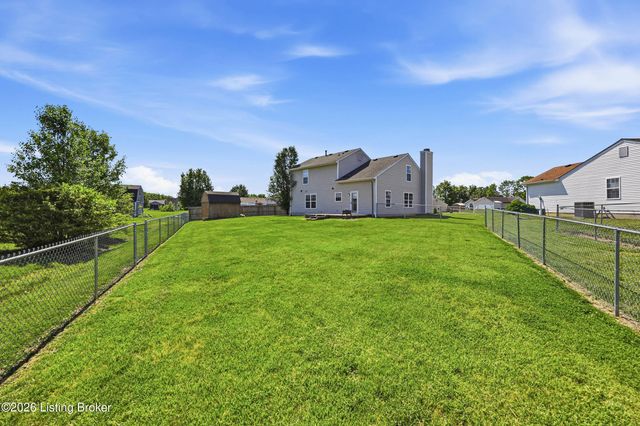 429 Tyler Pkwy, Shepherdsville, KY 40165