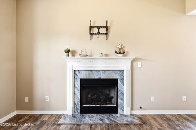 429 Tyler Pkwy, Shepherdsville, KY 40165