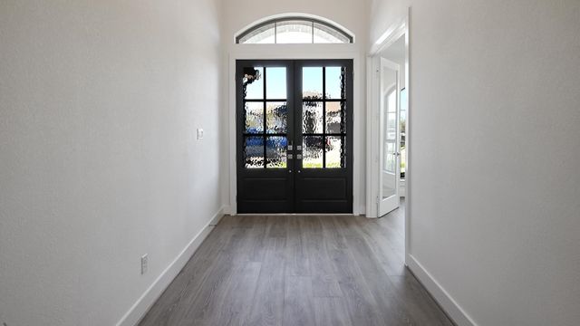 241 Melody LN, Lockhart, TX 78644