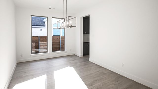 241 Melody LN, Lockhart, TX 78644