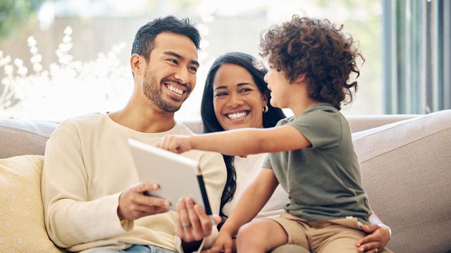 241 Melody LN, Lockhart, TX 78644