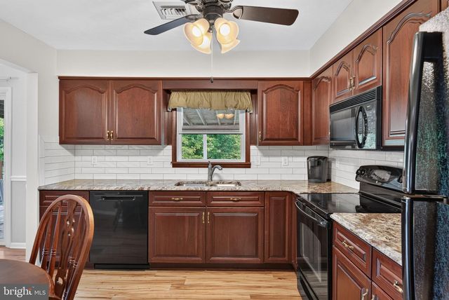 55 RIVER RD, York Haven, PA 17370
