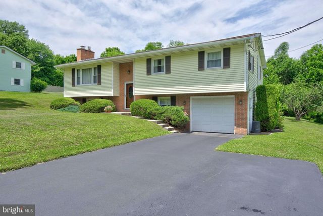 55 RIVER RD, York Haven, PA 17370