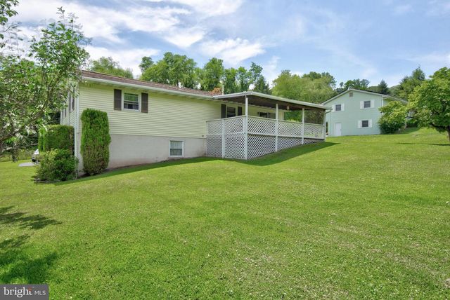 55 RIVER RD, York Haven, PA 17370