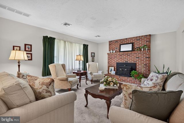 55 RIVER RD, York Haven, PA 17370