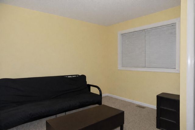 915 25TH AVE NW, Minot, ND 58703