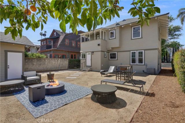 1800 S Oxford. Avenue, Los Angeles, CA 90006