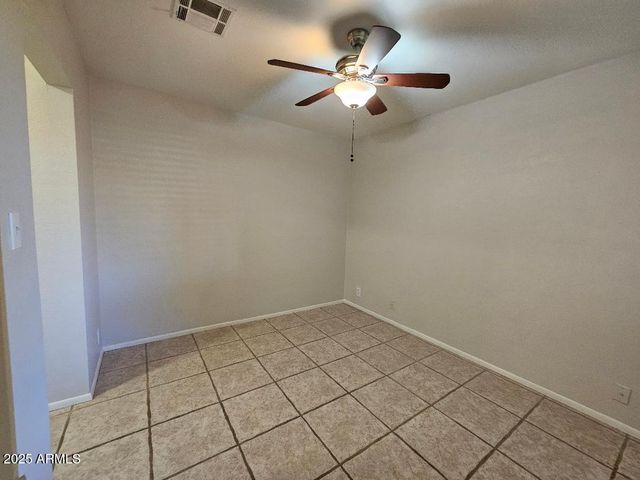 312 W YUKON Drive 7, Phoenix, AZ 85027