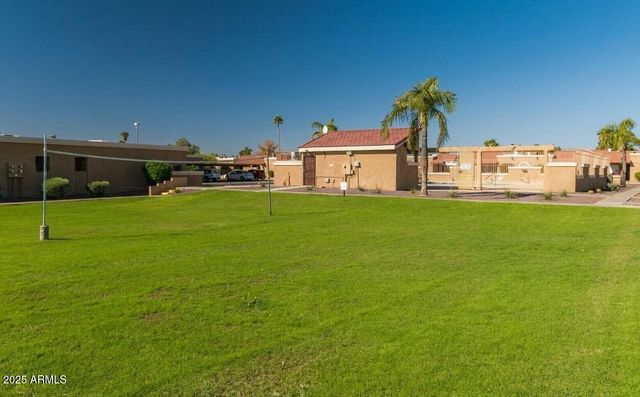 312 W YUKON Drive 7, Phoenix, AZ 85027