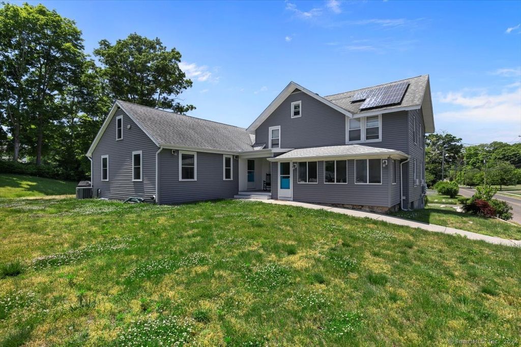 190 Maple Street, Branford, CT 06405