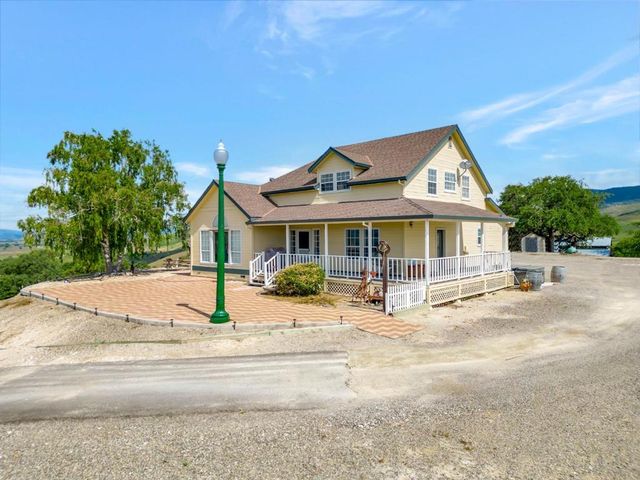 70500 Bradley Lockwood Road, Lockwood, CA 93932