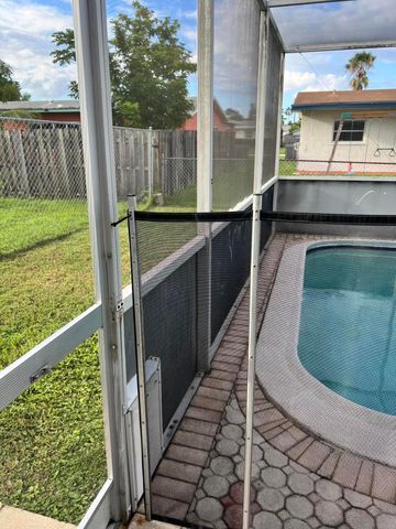 11421 NW 39th Place, Sunrise, FL 33323