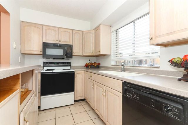 626 ORANGE DRIVE 242, Altamonte Springs, FL 32701