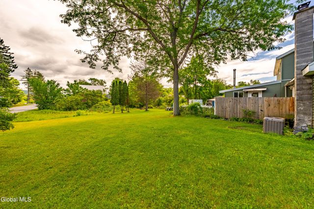 379 NY-355, Poestenkill, NY 12140