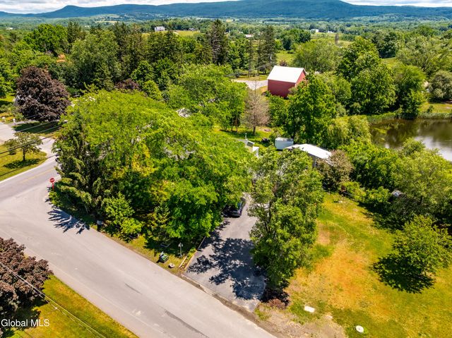 379 NY-355, Poestenkill, NY 12140