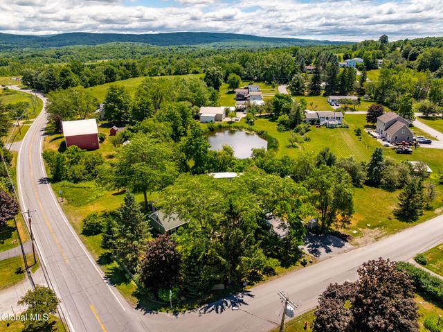 379 NY-355, Poestenkill, NY 12140